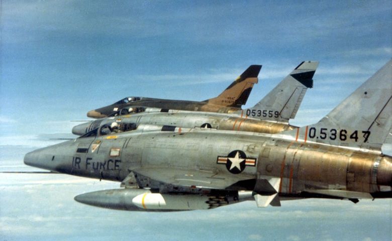 1280px-481st_Tactical_Fighter_Squadron_-_F-100D_Super_Sabre