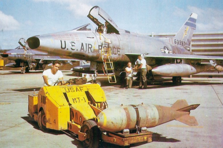 A North American F-100D Super Sabre (s/n 56-3397) of the 308th Tactical Fighter Squadron. Photograph is part of the Public Domain. F-100D_308TFS_31TFW_TuyHoa_1966
