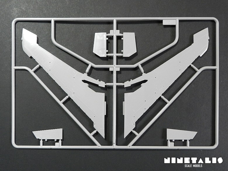 Trumpeter 1/48 F-100D Thunderbirds review sprueC