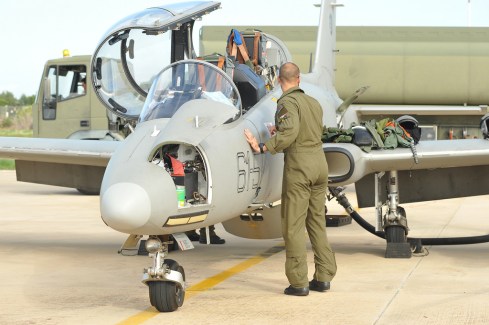 22113879590_b35bea6273_b