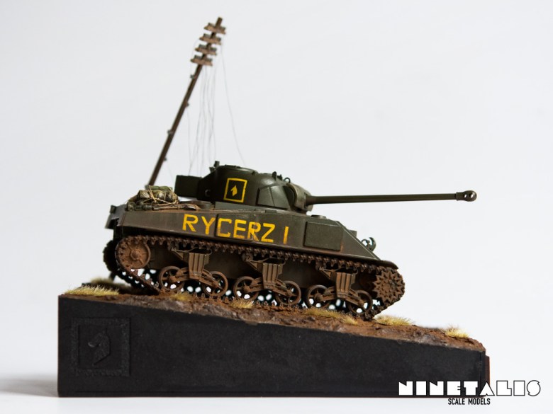 Sherman-firefly-side