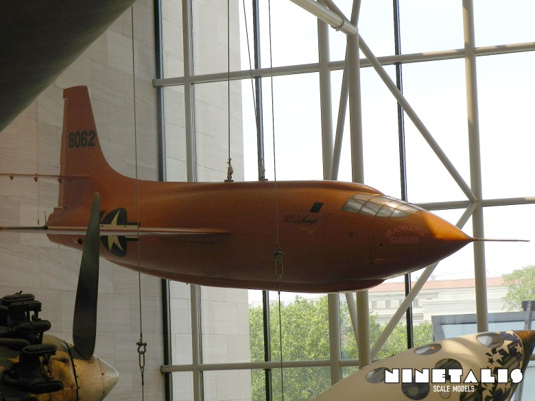 bell-x1-w-ceiling-left