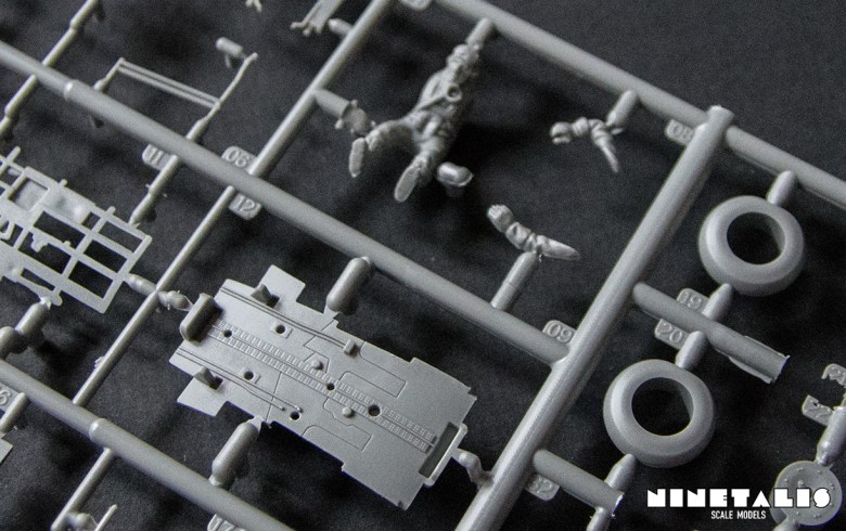 r-airfix-p40b-frameadetailbottom