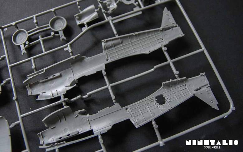r-airfix-p40b-framebdetailbottom