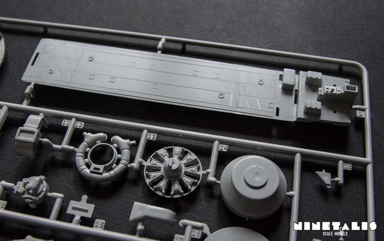 r-italeri-h-21c-bdetail2