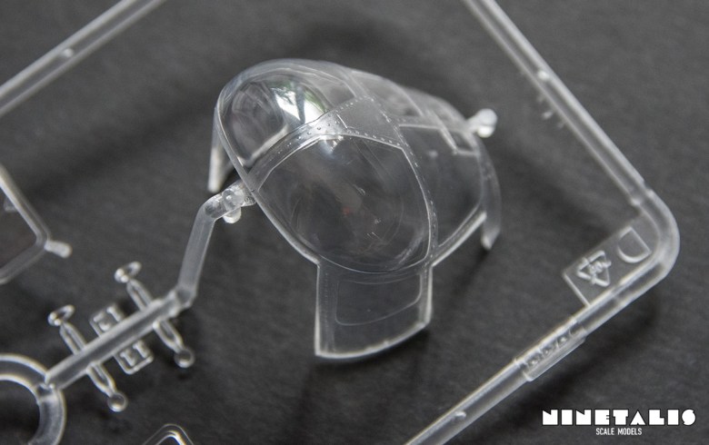 Close up shot of the main canopy framing part found on the clear sprue within the Italeri H-21C Shawnee "Flying Banana" kit number 2733. r-italeri-h-21c-cleardetail