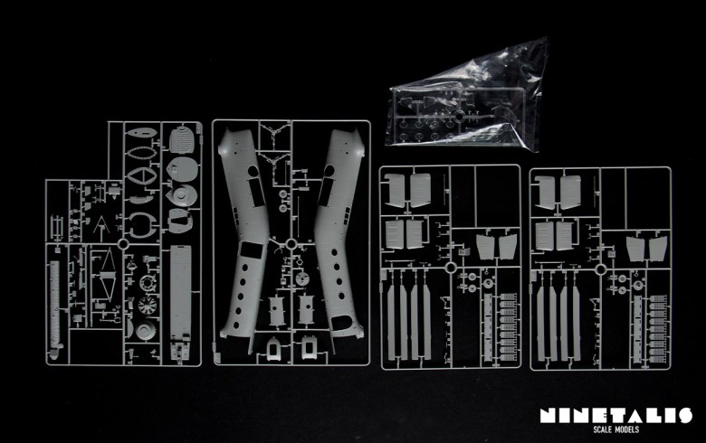 Overview of the frames included with the Italeri H-21C Shawnee "Flying Banana" kit number 2733. r-italeri-h-21c-sprueoverview